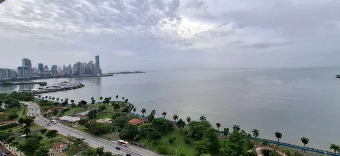 Apartamento en Element Avenida Balboa en alquiler — 3