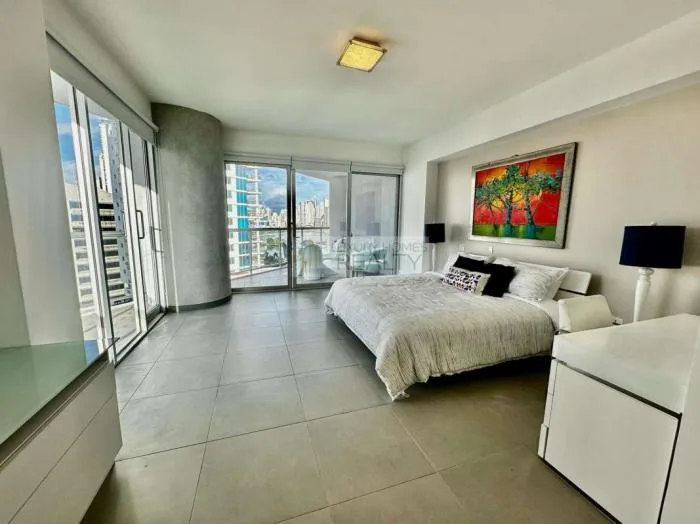 Apartamento en Yacht club tower Avenida Balboa en alquiler — 2