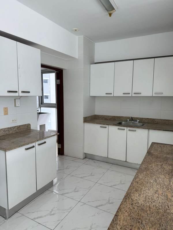 Venta de apartamento en Grand bay tower 1 recamara