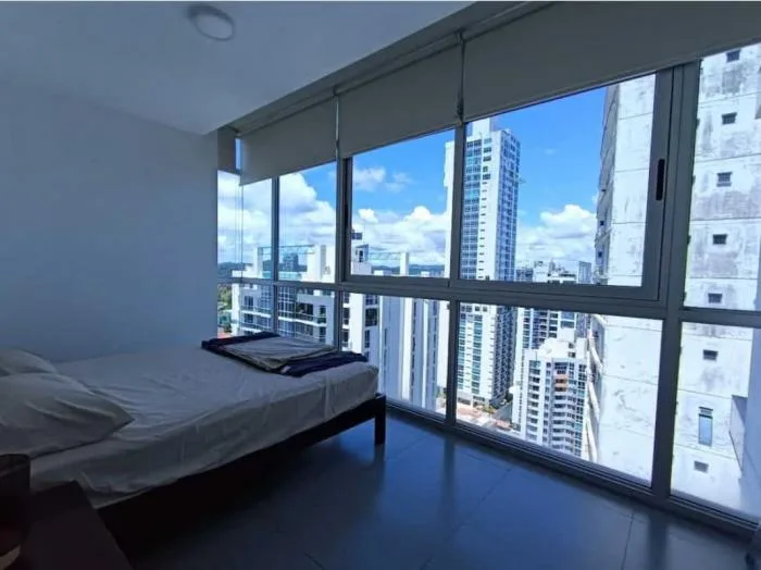 Alquiler de apartamento en Colores de bella vista 1 habitacion — 3