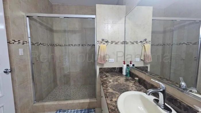 Apartamento en alquiler en Grand bay tower de 1 recamara — 5