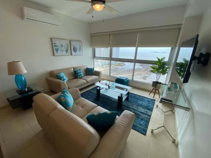 Grand bay tower avenida balboa 2 habitaciones. alquiler de apartamento en grand bay tower 2 recamara