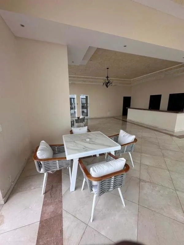 Apartamento en Vista marina de 2 habitaciones en alquiler — 2