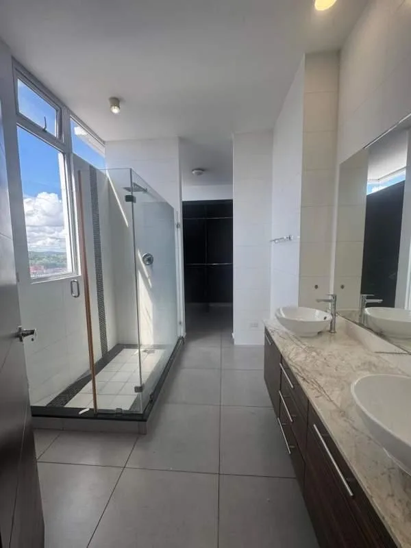 Element Avenida Balboa Panama en alquiler — 4
