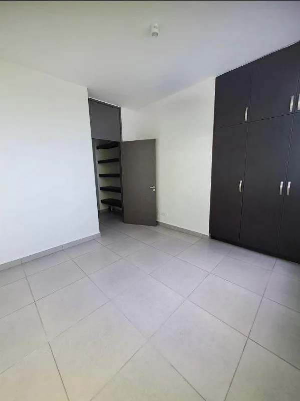 Element  Panama en alquiler — 2