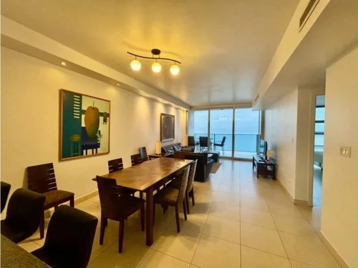 Apartamento en Waters on the bay de 2 recamaras en alquiler — 2