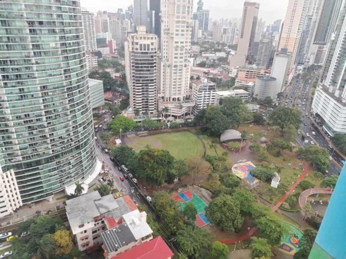 Alquiler de apartamento en Colores de bella vista 1 recamara — 2