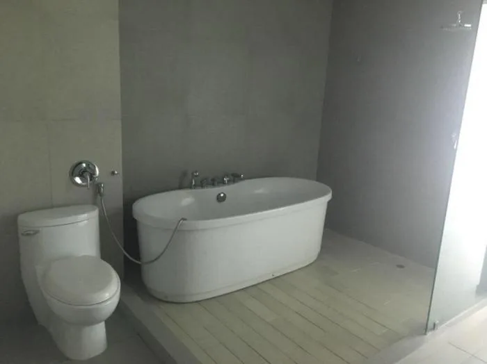 Alquiler de apartamento en Yacht club 2 habitaciones — 5