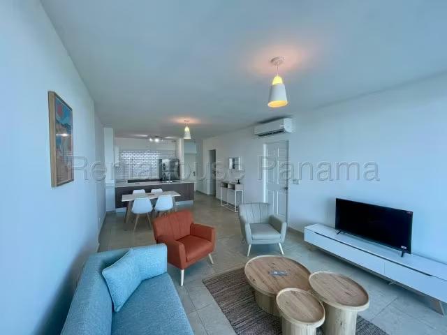 Apartment for sale on Balboa Avenue