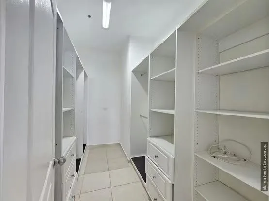 Vista marina 2 habitaciones en venta — 5
