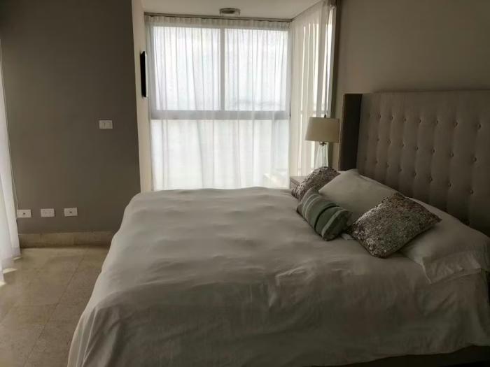 Yoo Balboa Avenue, 2 bedrooms