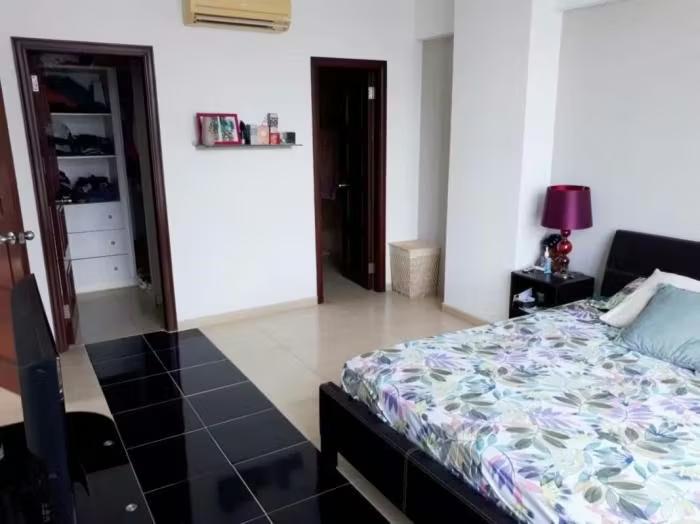 Grand bay  Panama amoblado en venta