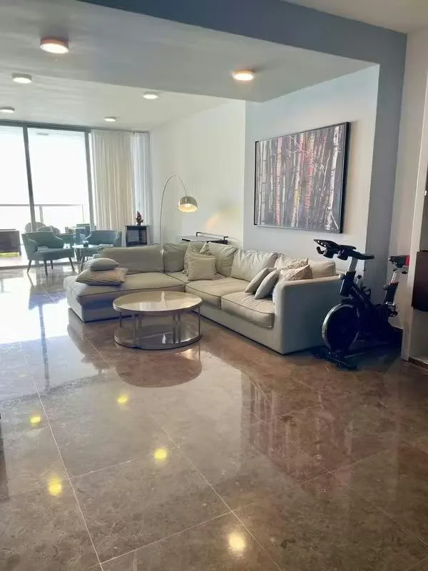 Apartamento en Yoo panama Avenida Balboa en alquiler — 2