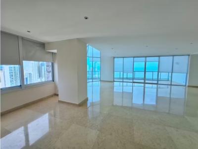 Apartamento en ph sky de 2 recamaras en alquiler. sky avenida balboa 2 habitaciones