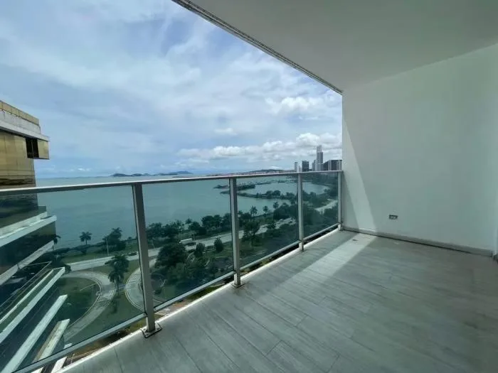 Apartamento en alquiler en Waters on the bay de 3 recamaras — 5