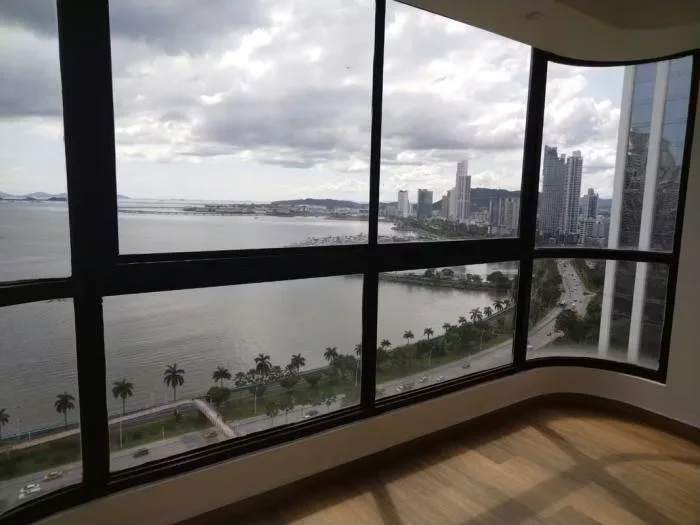 Apartamento en Ph coral reef Avenida Balboa en alquiler — 5