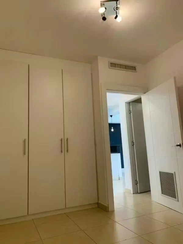 Venta de apartamento en Waters on the bay 2 recamaras — 4