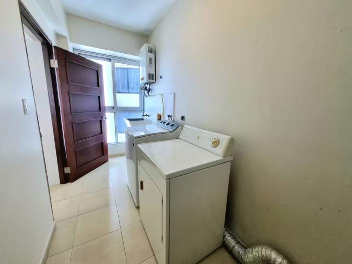 1 bedroom apartment for sale in grand bay tower
