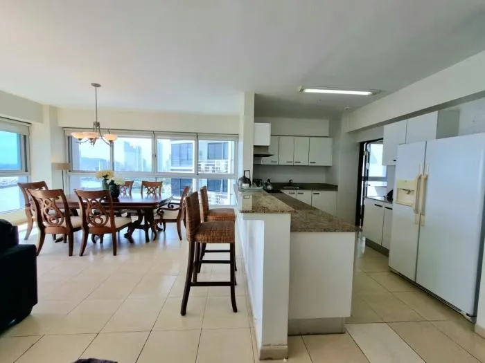Apartamento en venta en Grand bay tower de 1 habitacion — 4