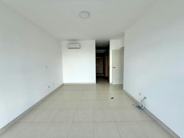 White Avenida Balboa Panama en venta