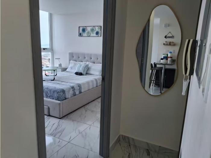 The sands Balboa Avenue, 2 bedrooms