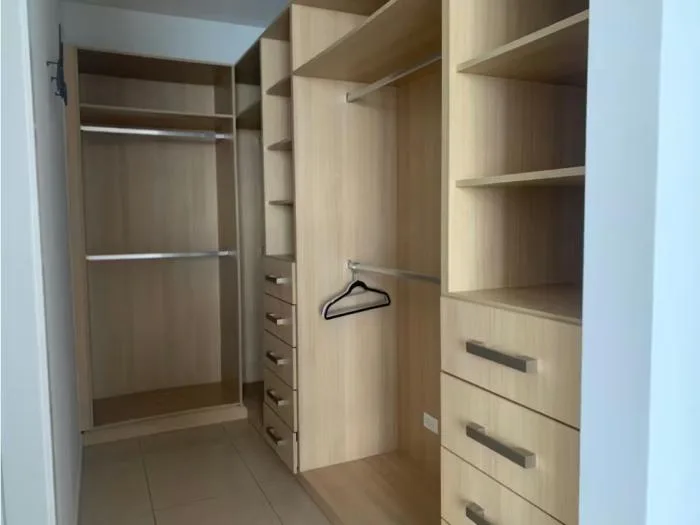 Apartamento en venta en White tower de 2 habitaciones — 5