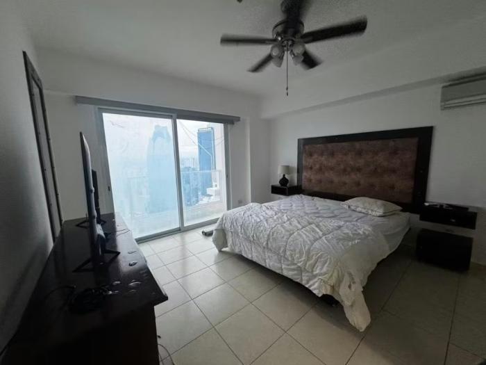 Vista marina  Panama amoblado en venta