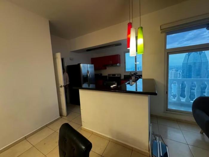 Vista marina  Panama amoblado en venta