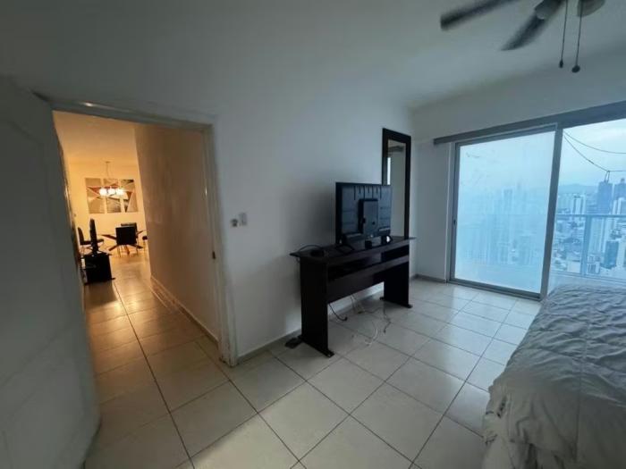 Vista marina  Panama amoblado en venta