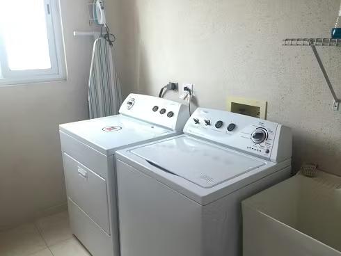 Apartment for sale on Balboa Avenue