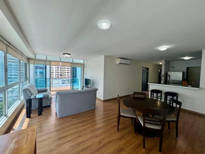 Bayfront Avenida Balboa Panama en venta