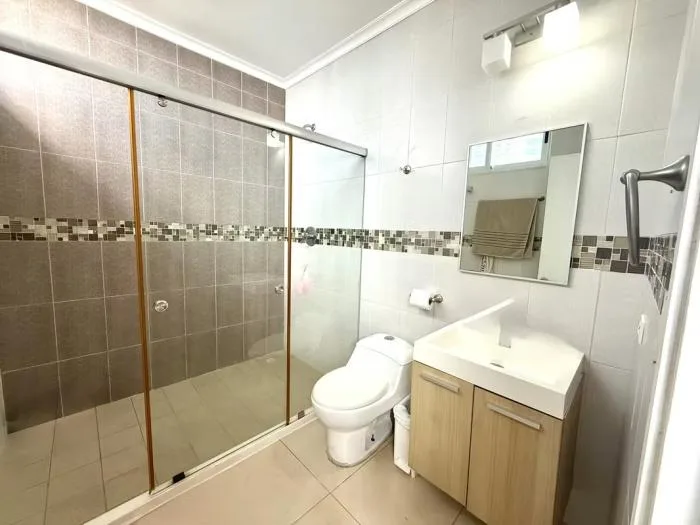 White 2 habitaciones en venta — 2