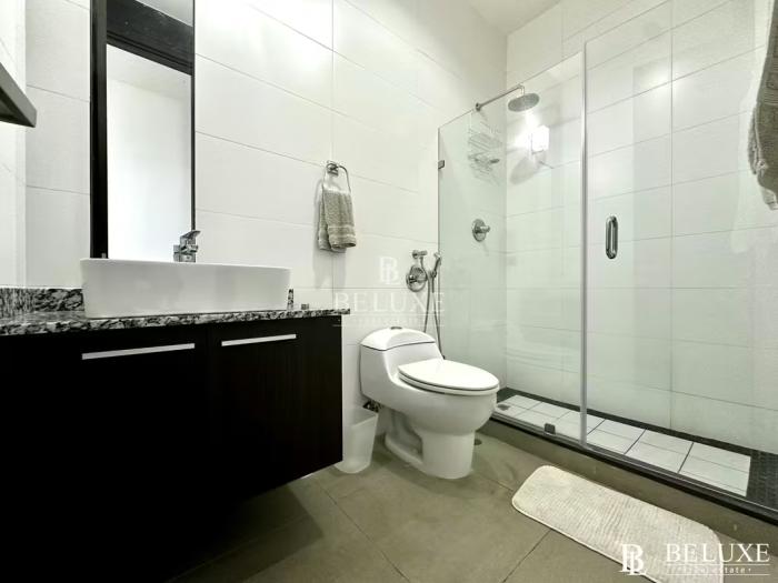 Apartamento en Element tower de 3 recamaras en venta