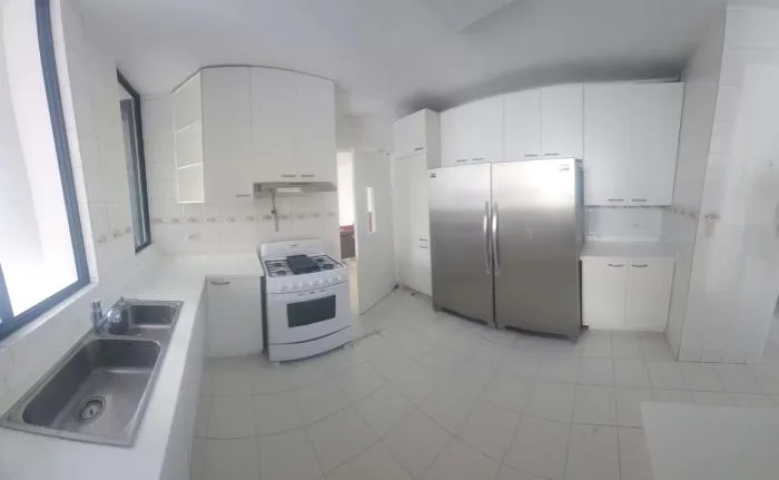Apartamento en Ph los delfines Avenida Balboa en alquiler — 2