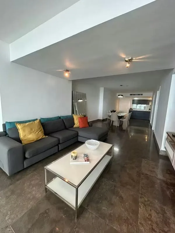 Apartamento en alquiler en Yoo panama de 2 recamaras — 4