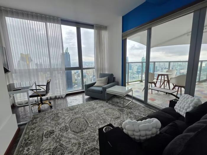 Yoo Avenida Balboa 3 habitaciones