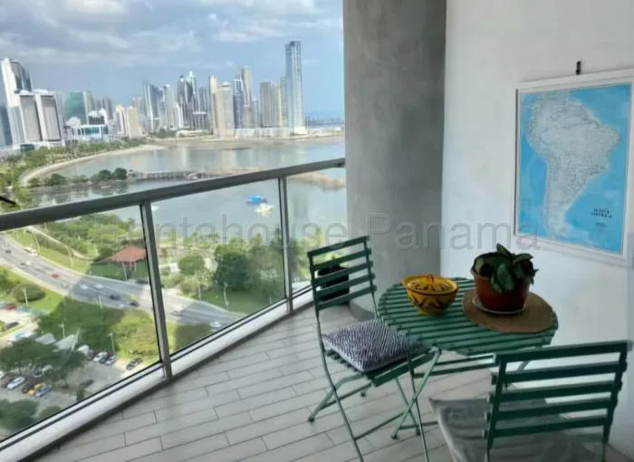 Apartamento en Yacht club tower Avenida Balboa en venta — 2