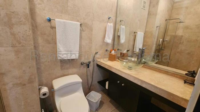 Destiny Avenida Balboa Panama en venta