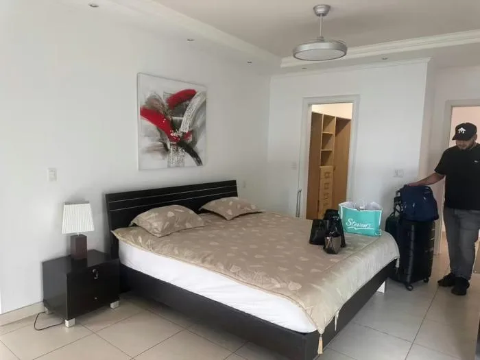 Apartamento en Waters Avenida Balboa en alquiler — 2