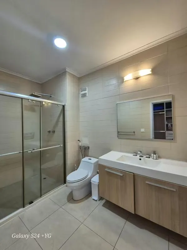 Apartamento en White tower de 2 recamaras en alquiler — 2