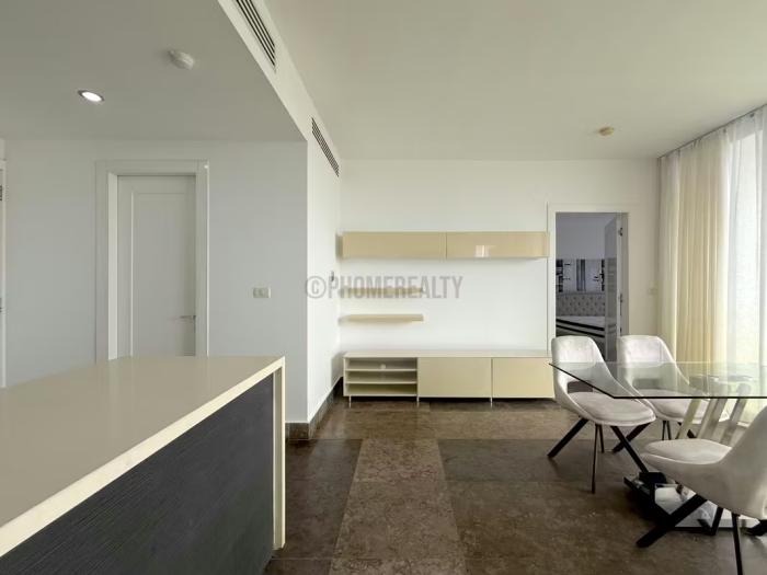 Yoo Balboa Avenue, 2 bedrooms