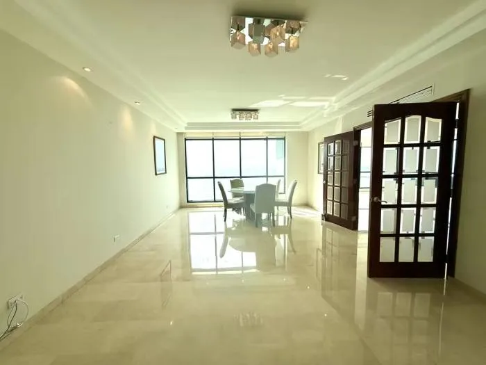 Venta de apartamento en Torres miramar 4 recamaras — 4