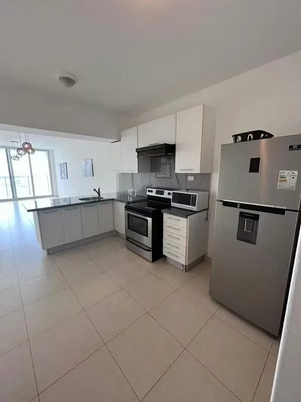 Apartamento en White de 3 recamaras en alquiler — 3