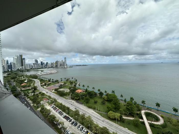 Apartamento en Element tower Avenida Balboa en venta