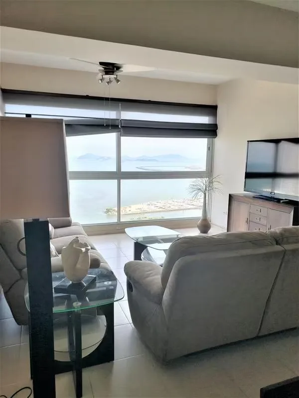 Apartamento en Vista marina Avenida Balboa en alquiler — 4