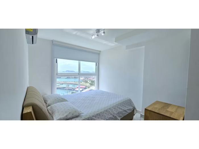The sands Balboa Avenue 1 room