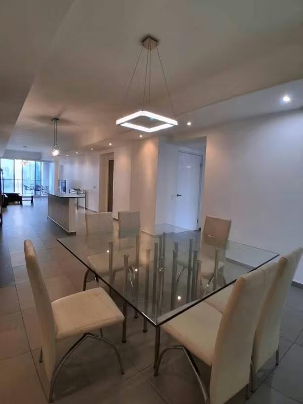Yacht club 3 habitaciones en venta