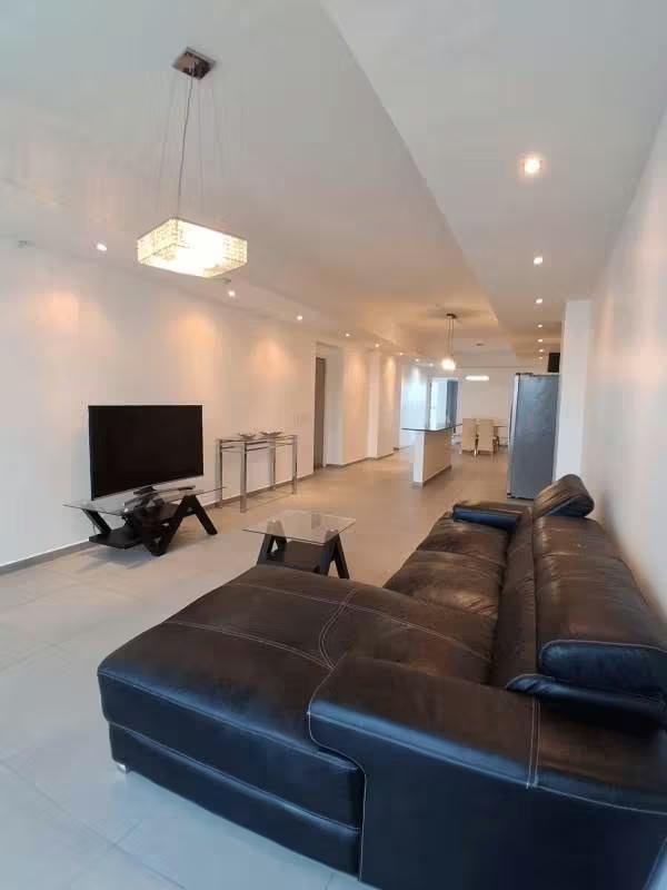 Yacht club 3 habitaciones en venta