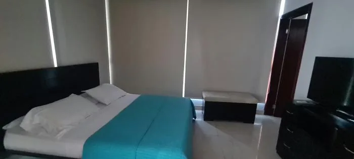 Villa del mar Avenida Balboa Panama en alquiler — 5