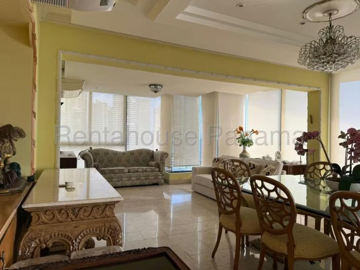 Apartamento en Ph los delfines de 2 habitaciones en venta